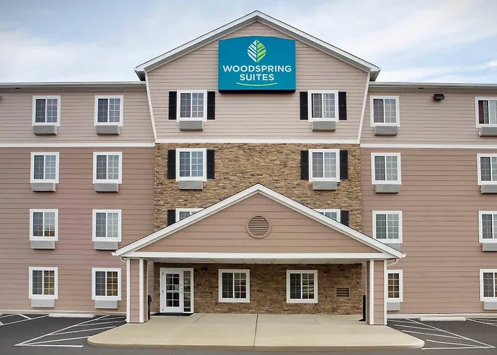 Hotel Woodspring North I-270 4*